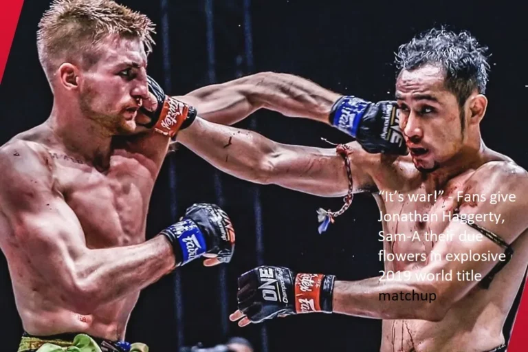 “We are at war!” In a thrilling 2019 world title bout, fans show their appreciation for Sam-A and Jonathan Haggerty by giving them flowers.